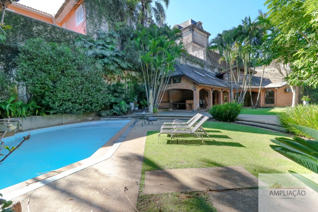 Sobrado para Venda - Jardim Leonor