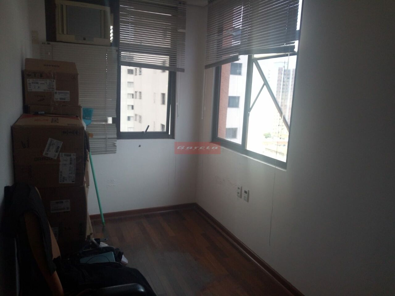 Conj. Comercial para Venda - CHÁCARA SANTO ANTÔNIO ZONA SUL