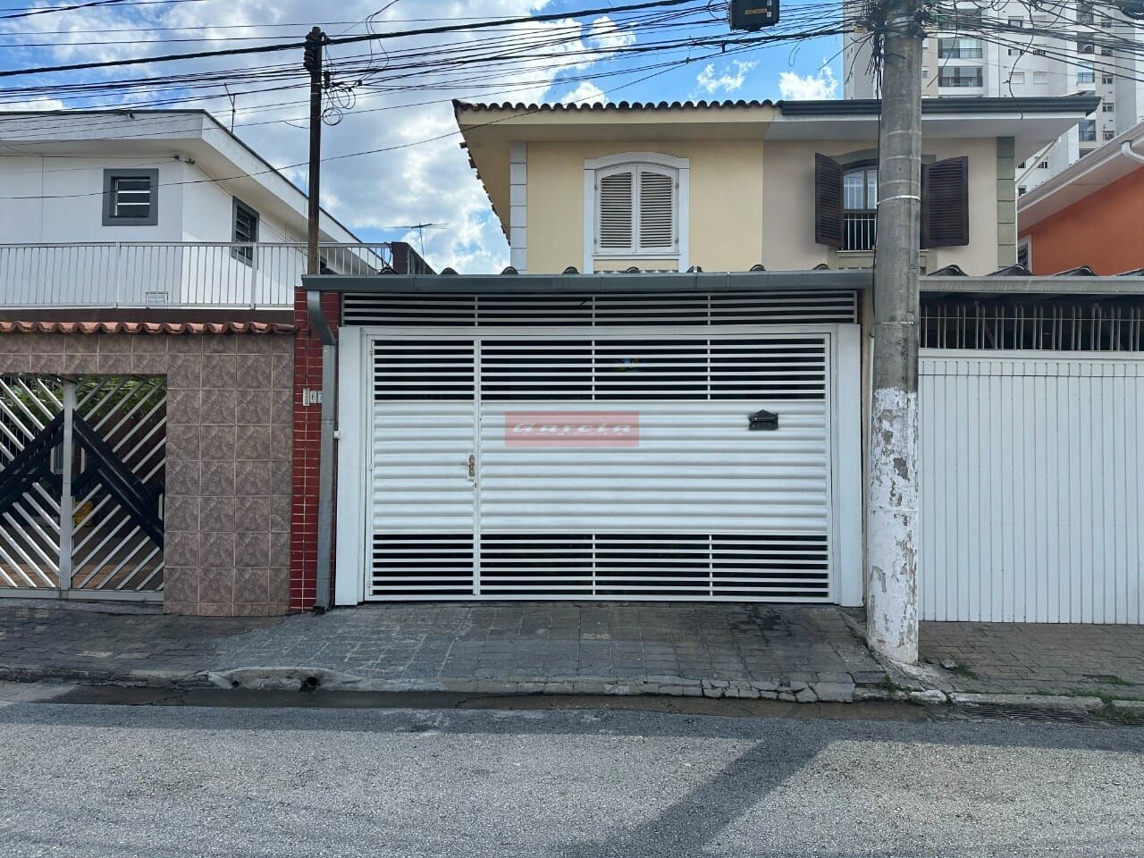 Sobrado para Venda - JARDIM CARAVELAS