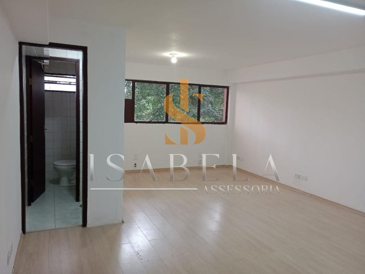 Sala para Venda - REGIÃO INDISPONÍVEL