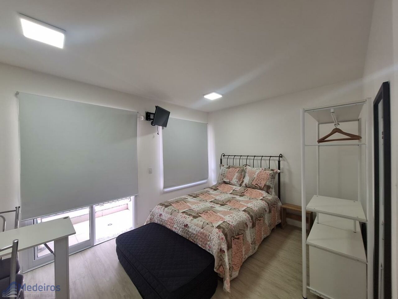 Apartamento, 1 quarto, 27 m² - Foto 1