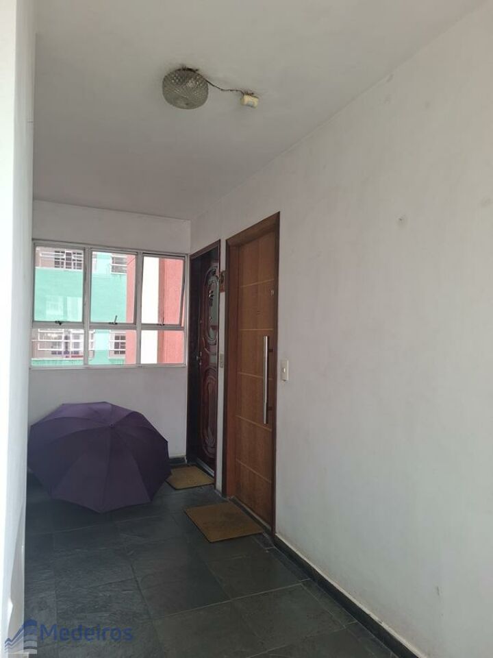 Apartamento à venda com 2 quartos, 42m² - Foto 19