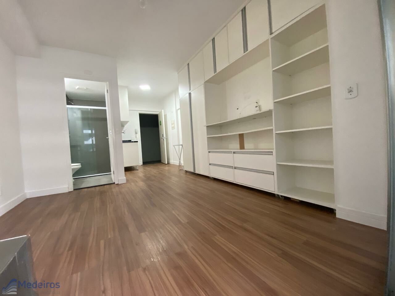 Apartamento, 1 quarto, 28 m² - Foto 2