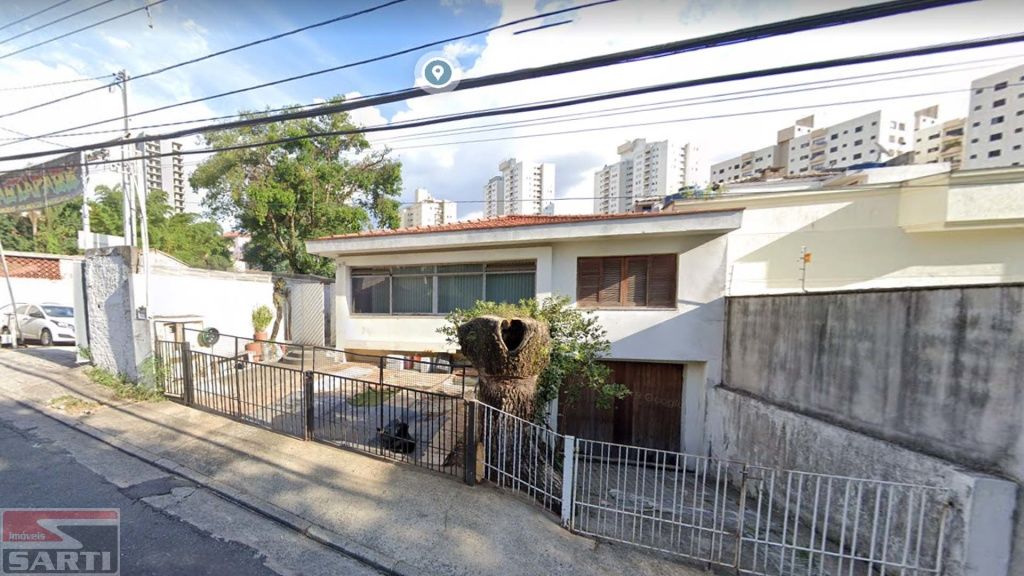 Casa Assobradada para Venda - Conjunto Residencial Santa Terezinha