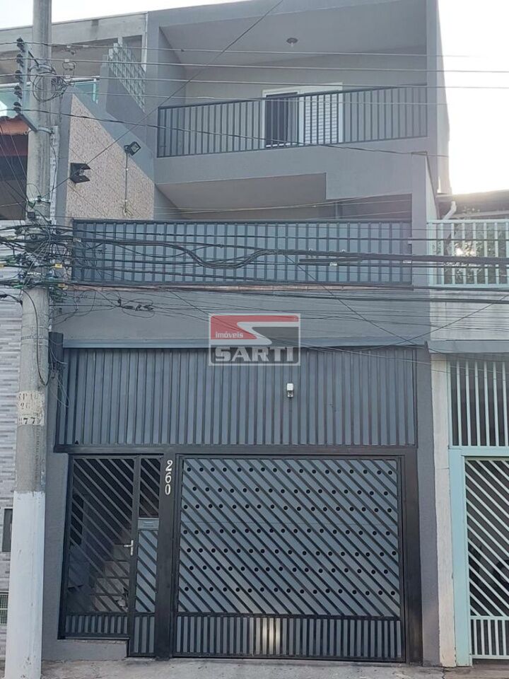 Sobrado para Venda - Parque Peruche