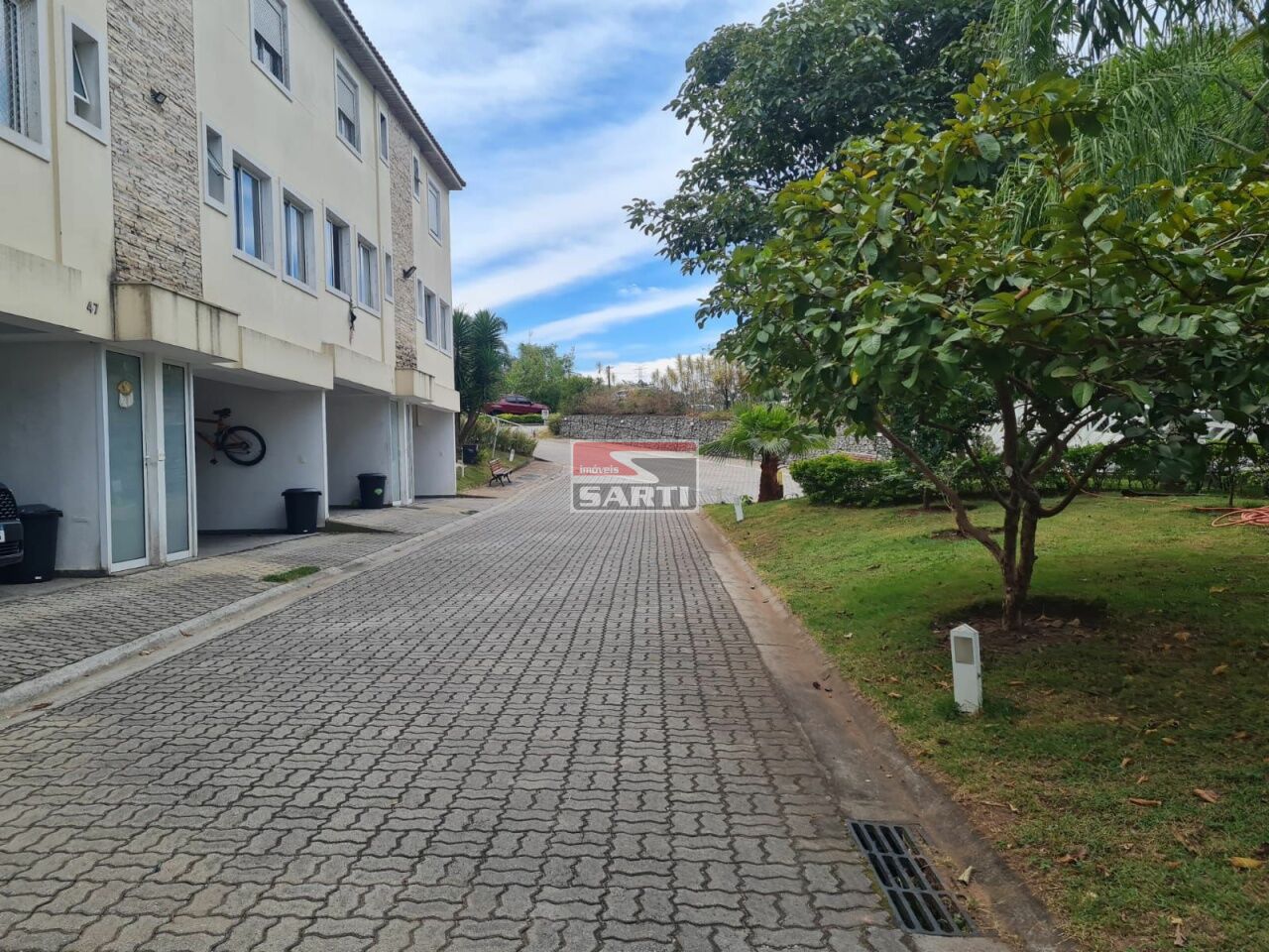 Sobrado para Venda - Vila Santos