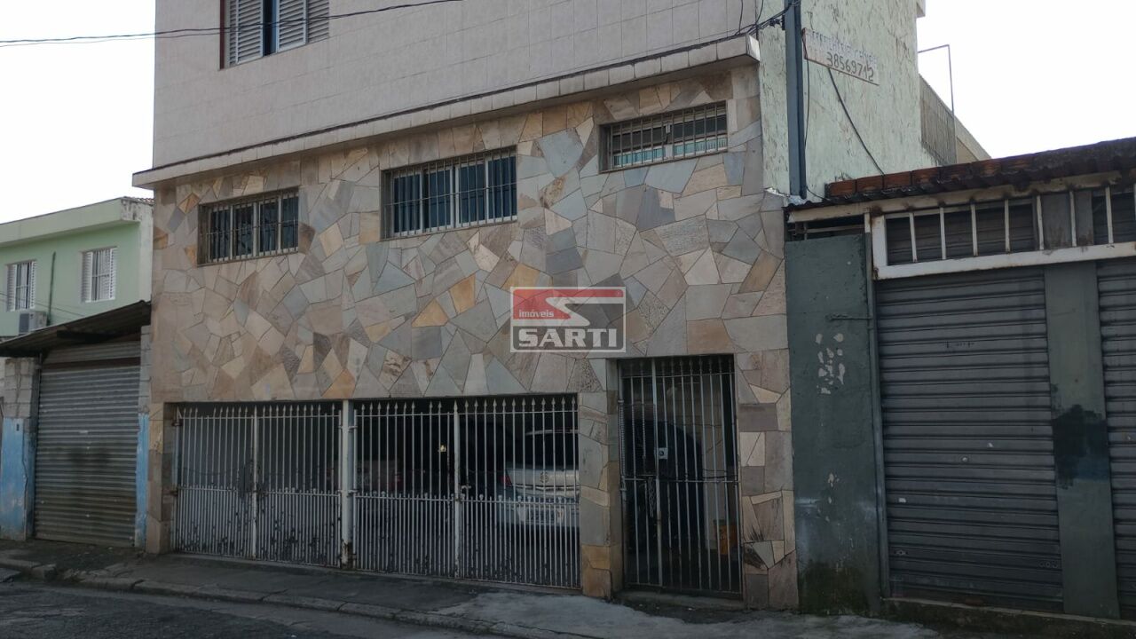 Casa Assobradada para Venda - Parque Peruche