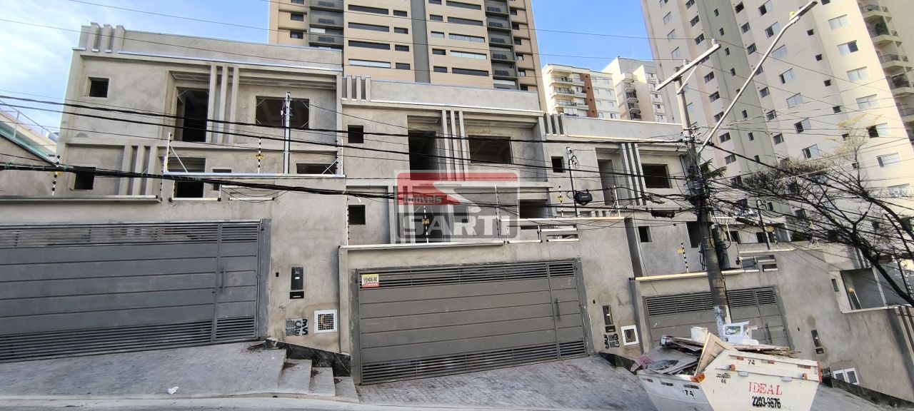 Sobrado para Venda - Santa Teresinha