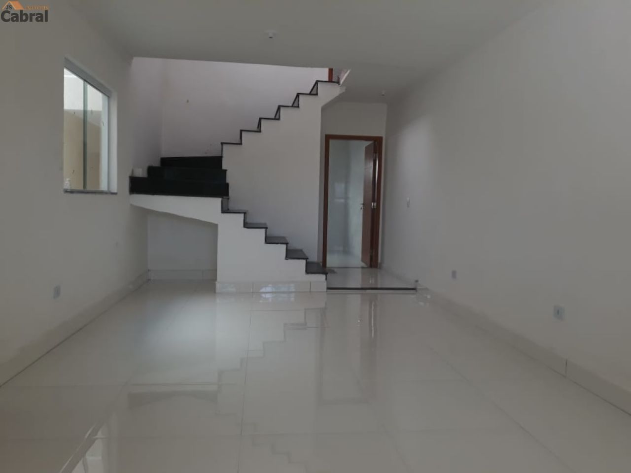 Sobrado para Venda - JARDIM GUAPIRA