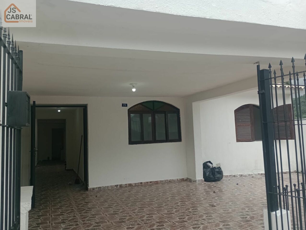 Casa Térrea para Venda - PARQUE CASA DE PEDRA