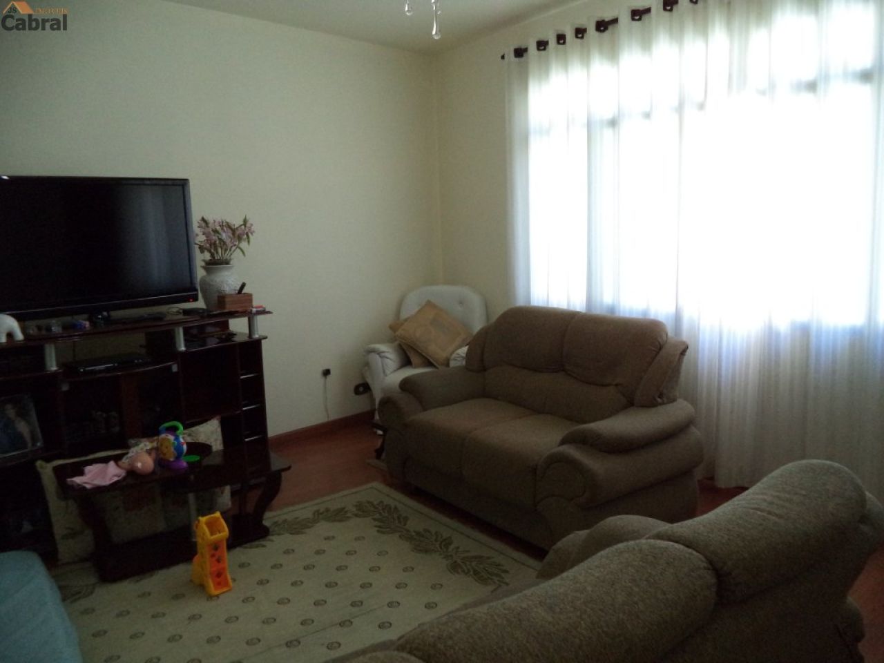 Casa Assobradada para Venda - JARDIM GUAPIRA