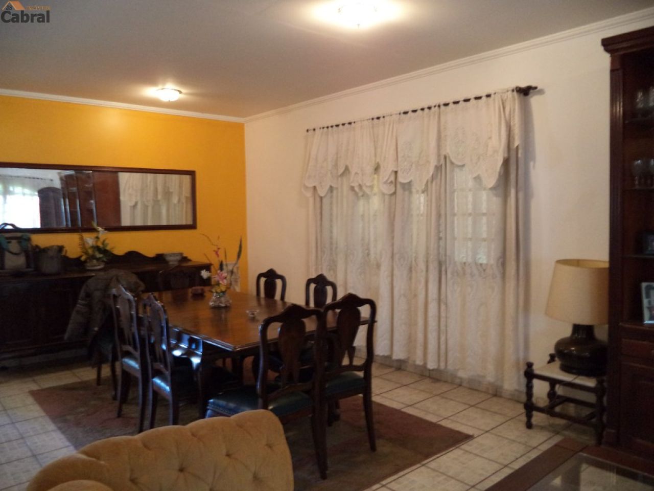 Casa Assobradada para Venda - JARDIM GUAPIRA