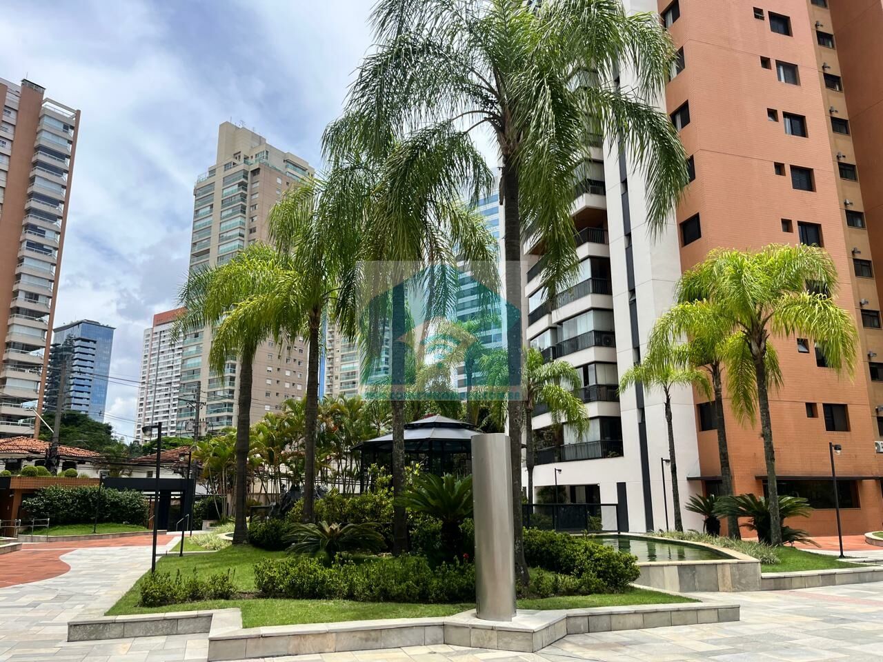 Apartamento para Locação - Cidade Monções