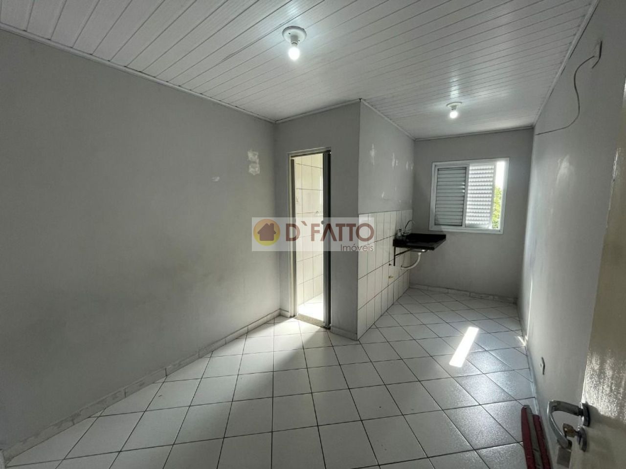 Kitnet para Locação - Vila Itapegica