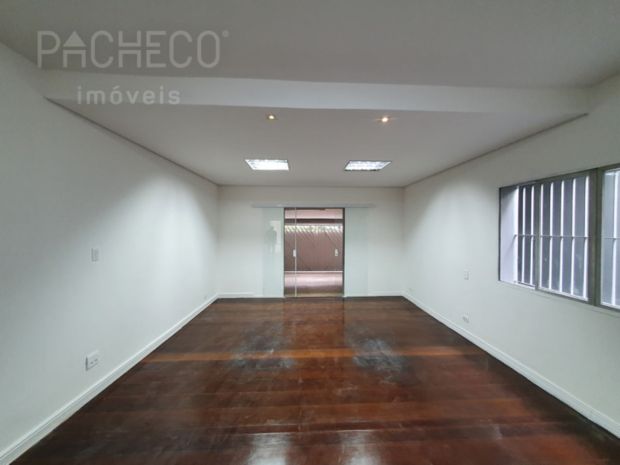 Casa - L1-48681