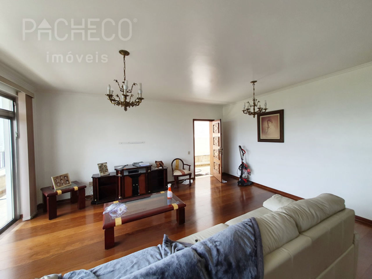 Casa - L1-48781