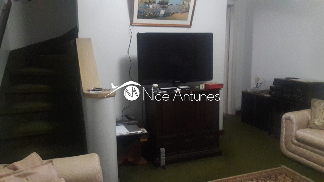 Sobrado para Venda - �gua Fria