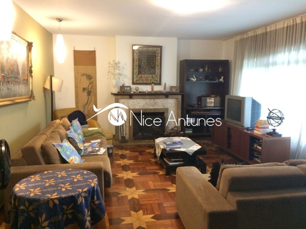 Casa Assobradada para Venda - Jardim Leonor Mendes De Barros