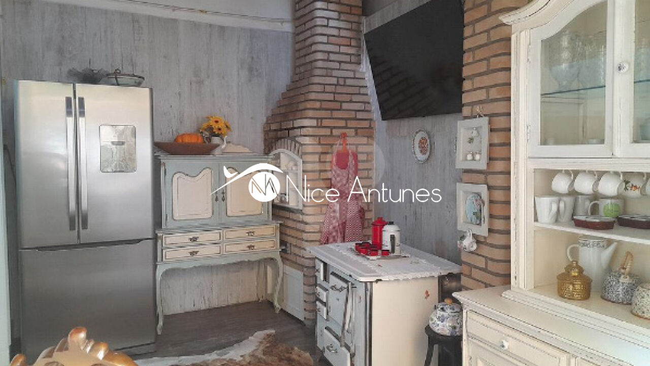 Sobrado para Venda - �gua Fria