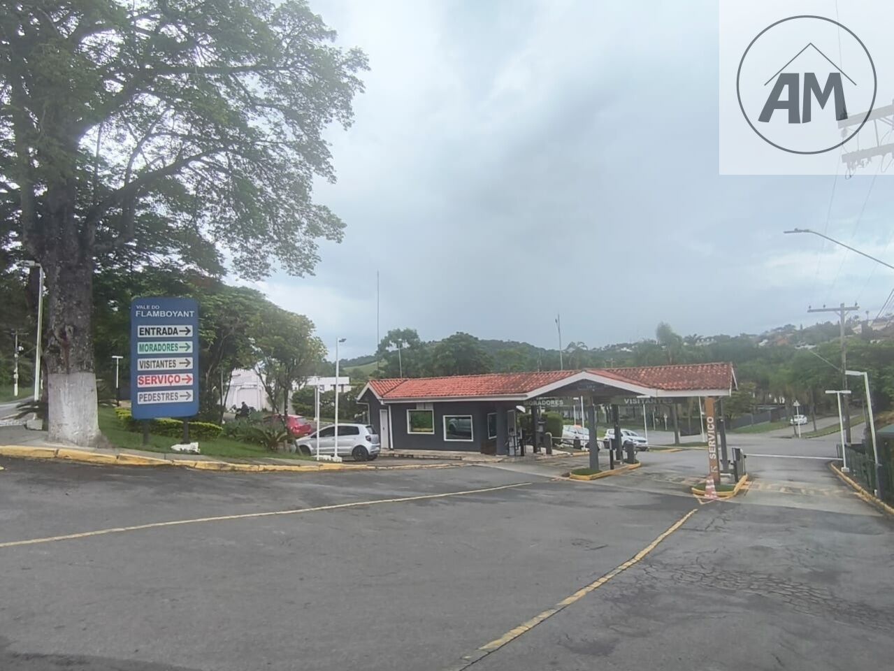 Condomínio para Locação - Condomínio Flamboyant-B