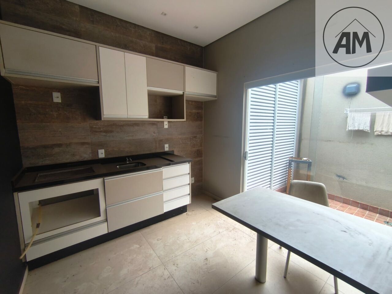 Casa para Locação - Vila Thais