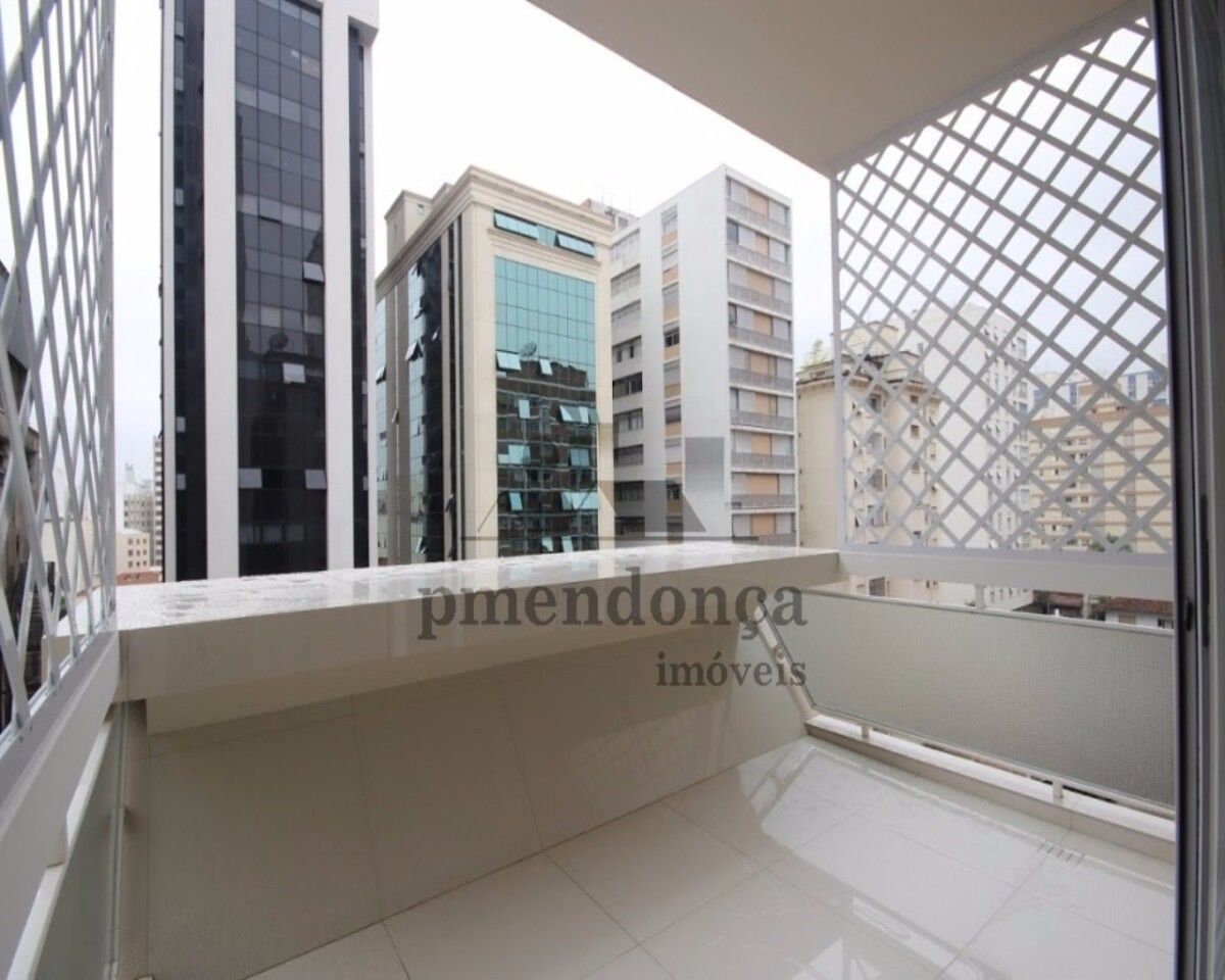 Apartamento, 3 quartos, 210 m² - Foto 2