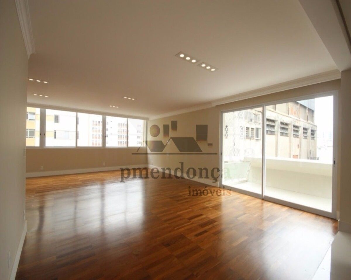 Apartamento, 3 quartos, 210 m² - Foto 1