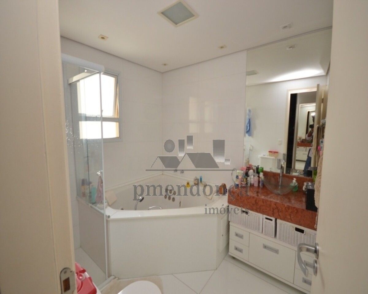 Apartamento, 3 quartos, 224 m² - Foto 14