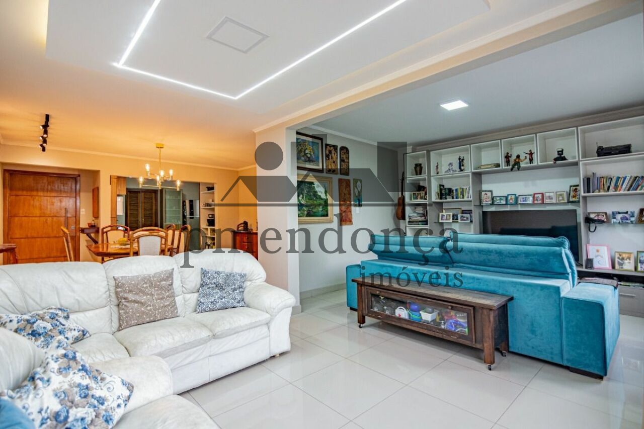 Apartamento, 3 quartos, 134 m² - Foto 2