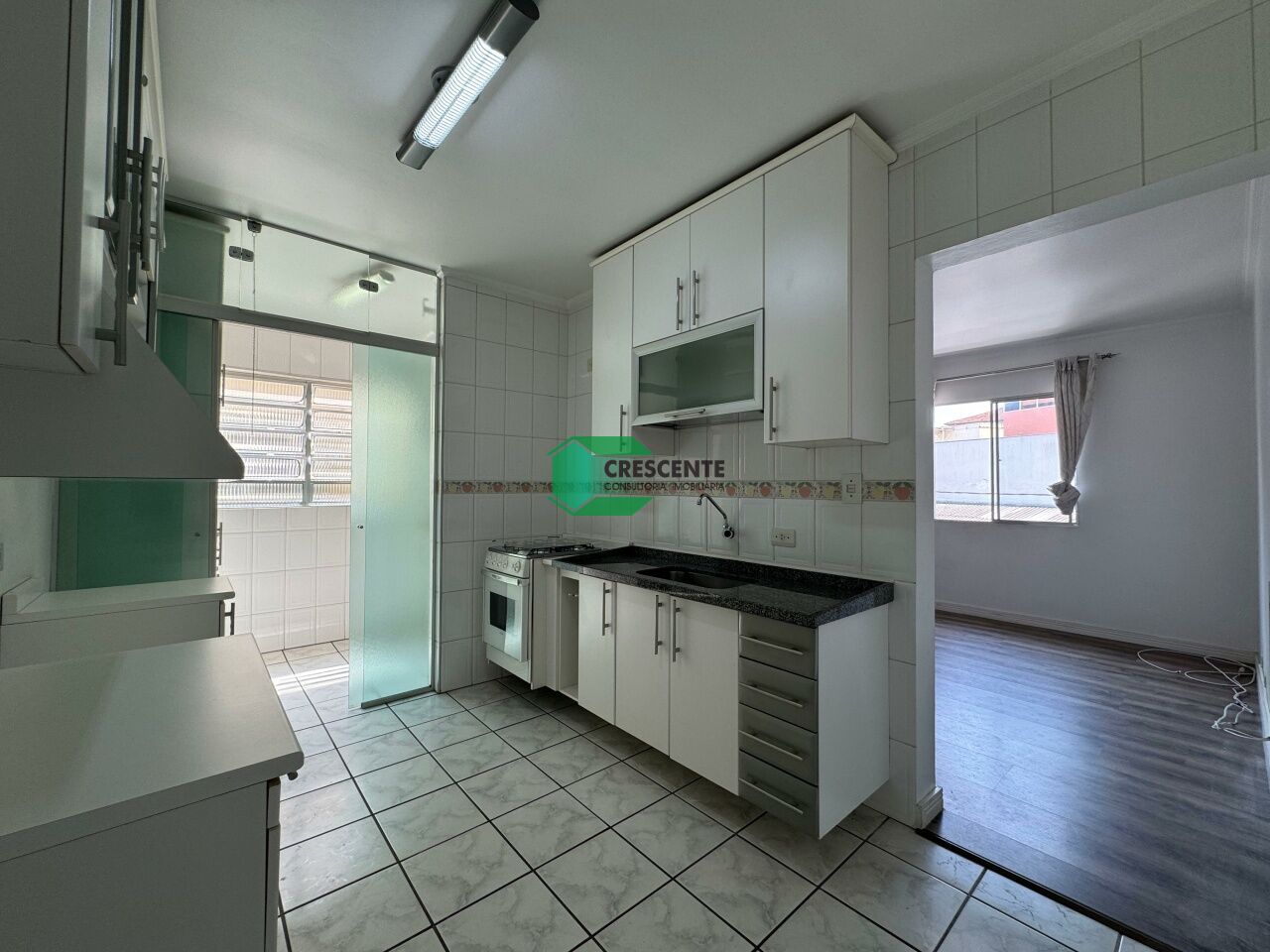 Apartamento para Venda - Vila Cecília Maria