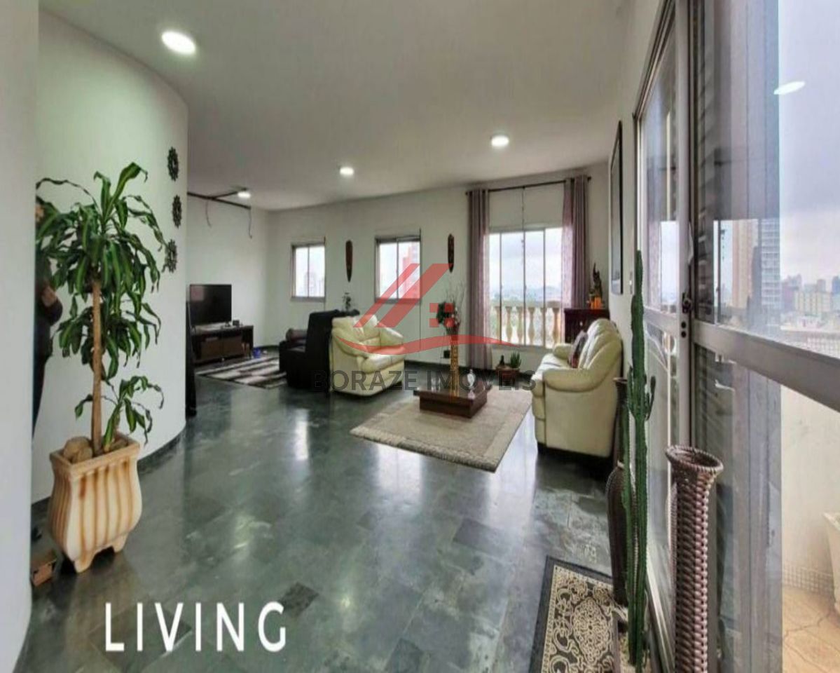 Apartamento com 3 suítes para venda no Centro em Santo André