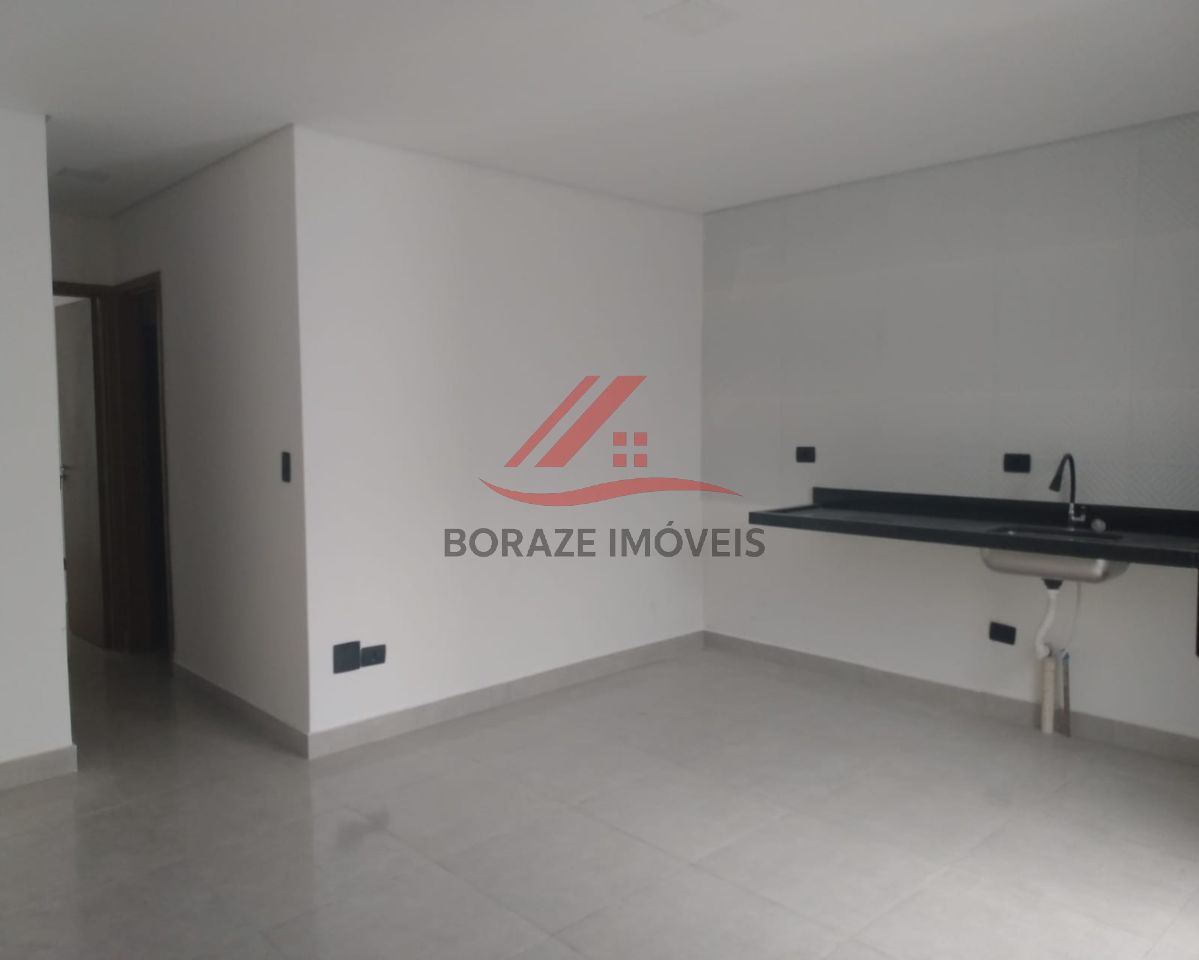 Apartamento com 2 quartos, sendo 1 suíte para venda na Vila Humaitá em Santo André