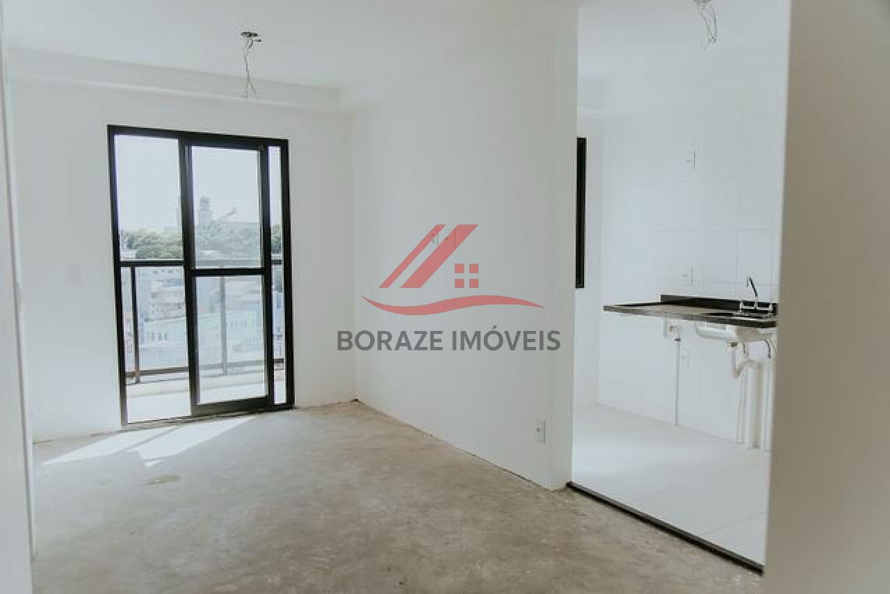 Apartamento com 2 quartos, sendo 1 suíte para venda na Vila Curuçá em Santo André