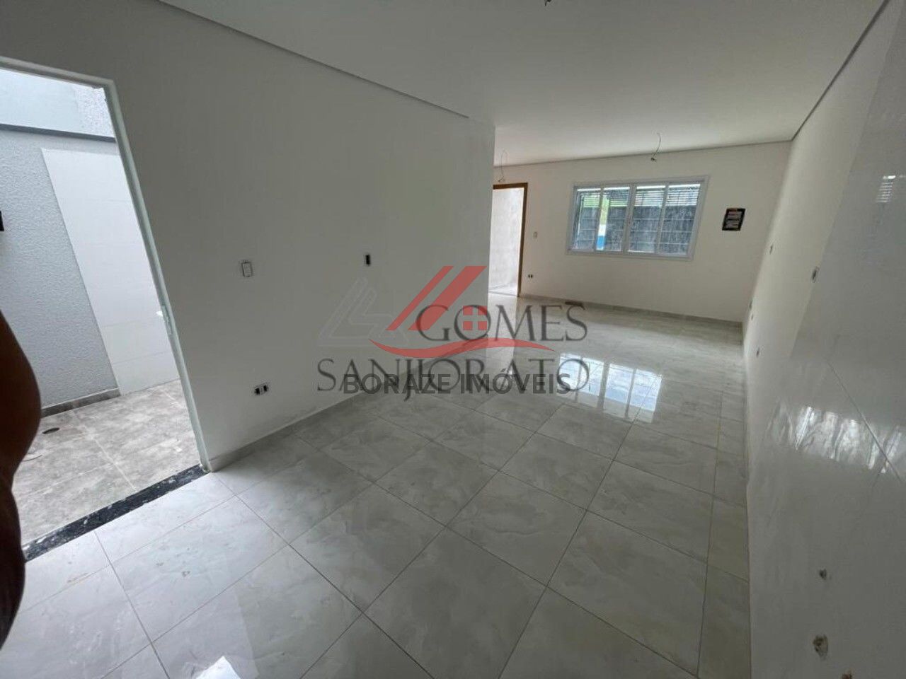 Sobrado para venda na Vila Camilópolis em Santo André, com 2 quartos, sendo 2 suítes, sala, cozinha,