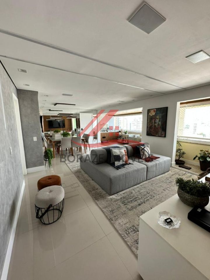 Apartamento com 3 suítes para venda no centro de Santo André