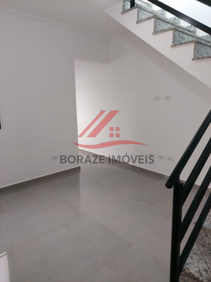 Cobertura com 2 quartos, sendo 1 suíte para venda na Vila Metalúrgica