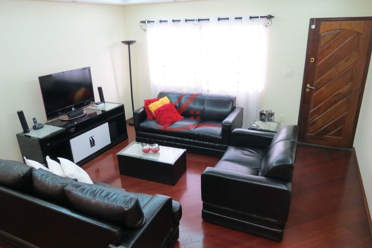 Sobrado com 3 quartos, sendo 1 suíte para venda na Vila Palmares em Santo André