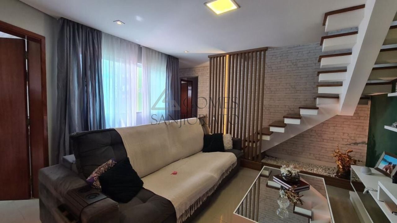 Cobertura com 3 quartos, sendo 1 suíte para venda no Parque São Vicente em Mauá