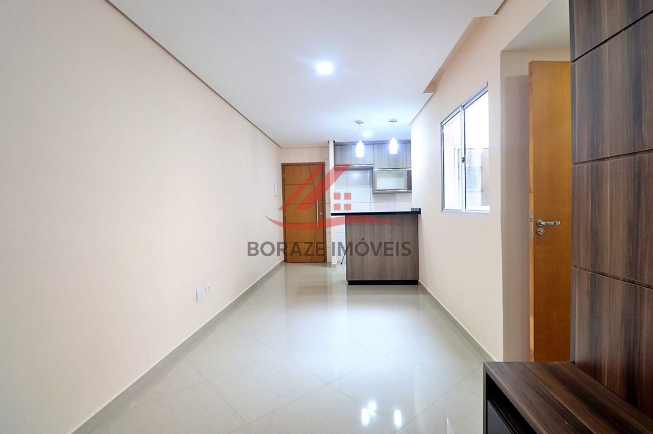 Cobertura com 2 quartos, sendo 1 suíte para venda na Vila Valparaíso em Santo André