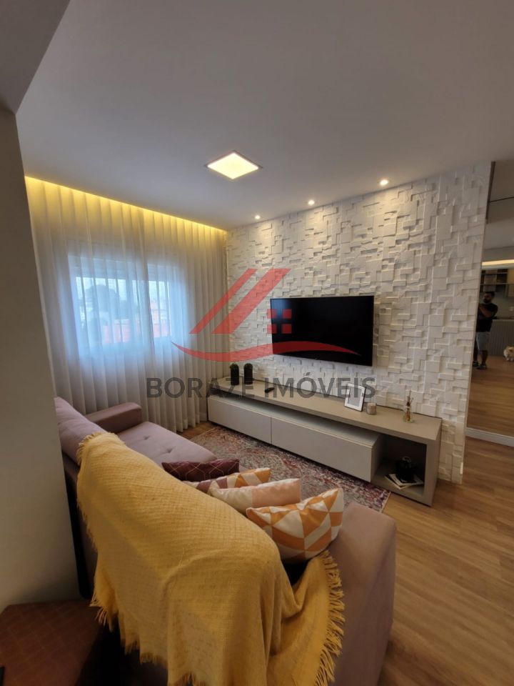 Apartamento com 2 quartos, sendo 1 suíte para venda na Vila Apiaí em Santo André