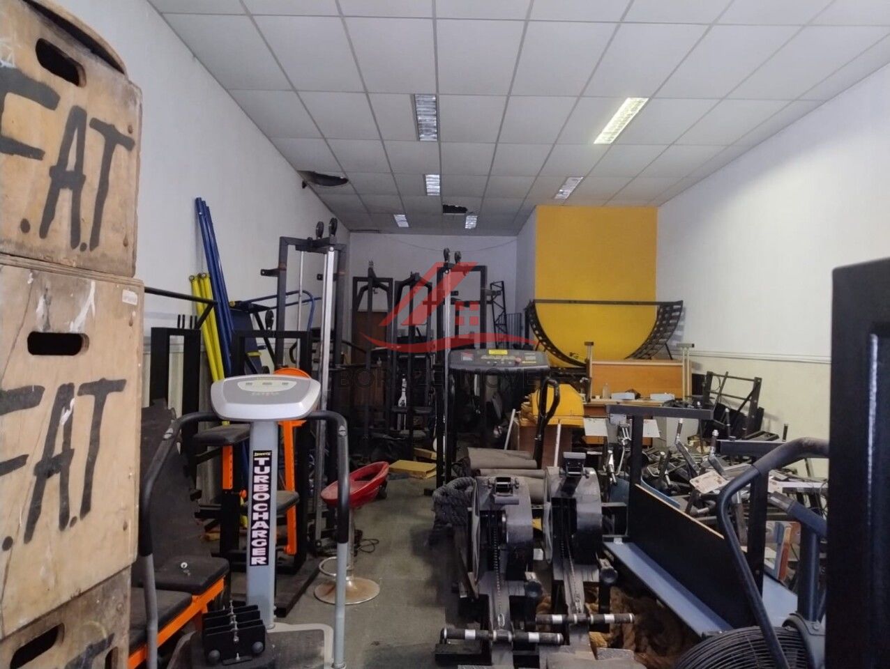 Salão comercial para alugar no Jardim São Judas em Mauá