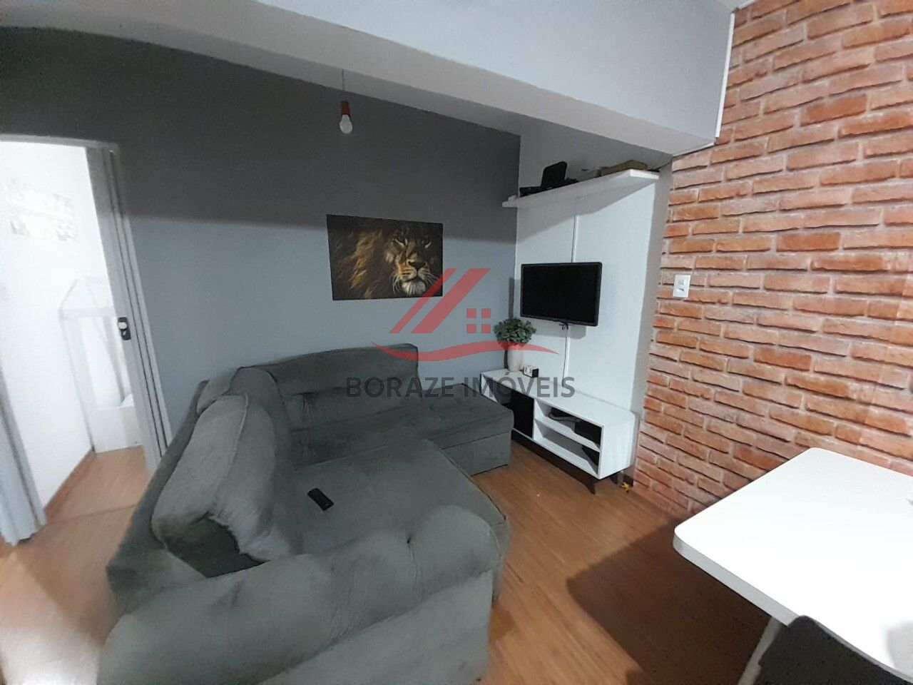 Sobrado com 3 casas para venda na Vila Morelli em Mauá