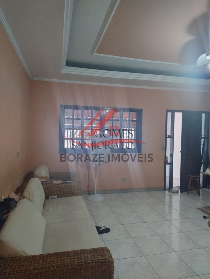 Sobrado com 3 quartos, sendo 1 suíte para alugar no Jardim Campo Verde em Mauá