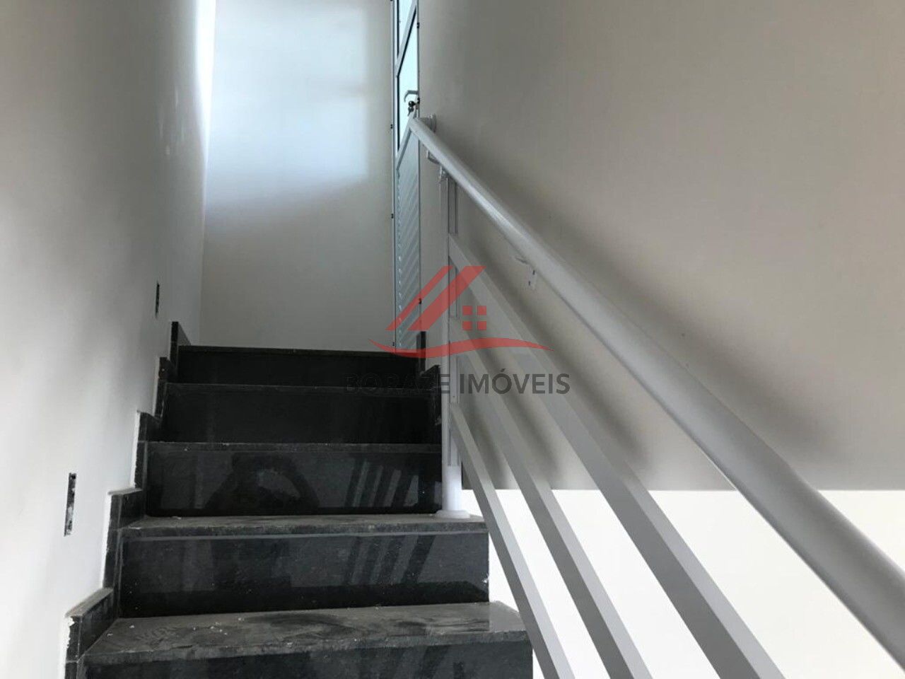 Cobertura com 1 suíte para venda na Vila Valparaíso em Santo André