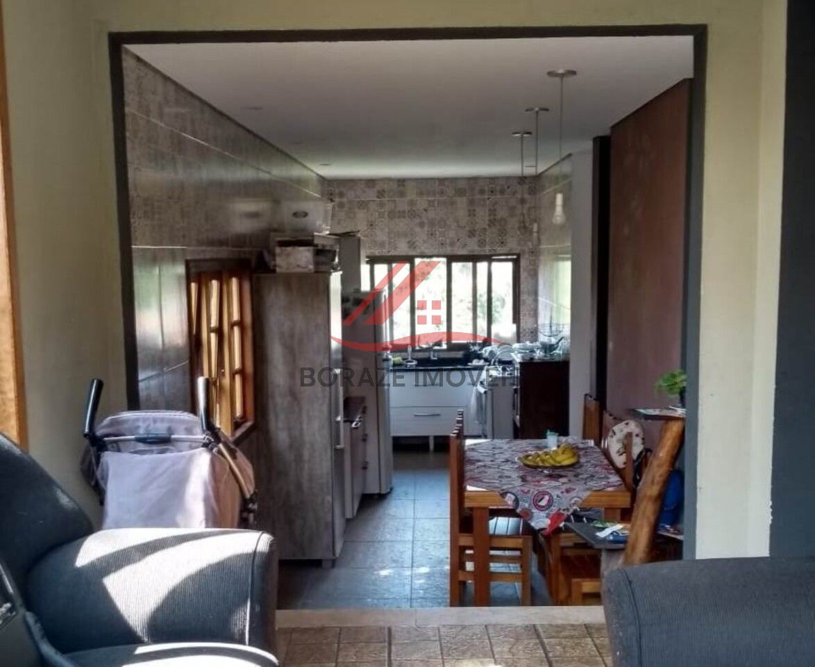 Casa com 4 suítes para venda no bairro Vila Suíssa em Ribeirão Pires