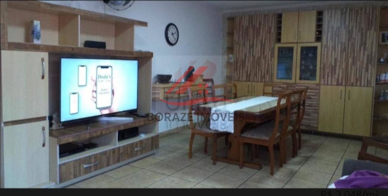 Casa para a  Venda no bairro Santa Filomena em Itatiba, com quatro dormitórios, quatro banheiros, ci