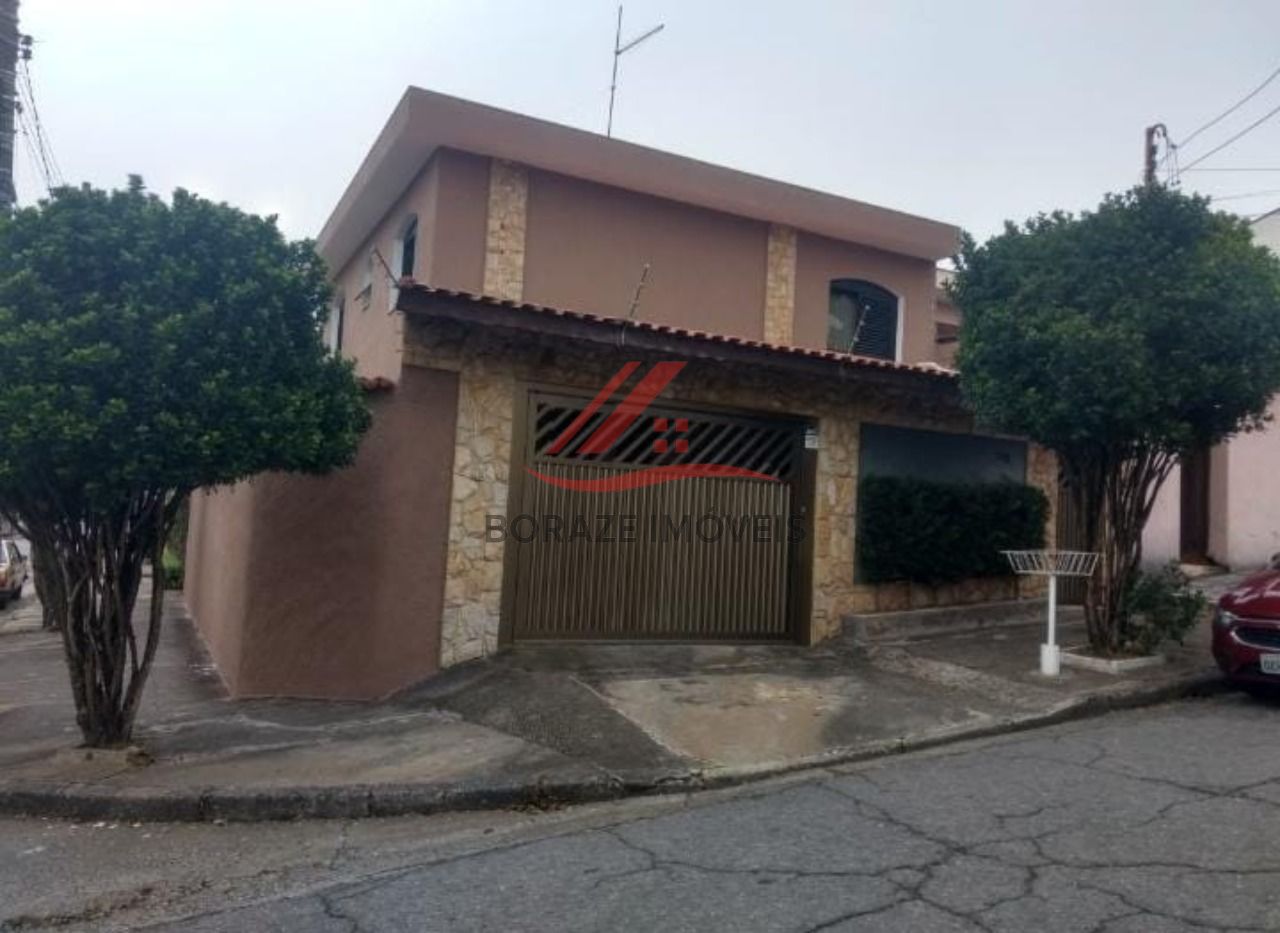 Sobrado com 3 quartos para venda na Vila Pires em Santo André