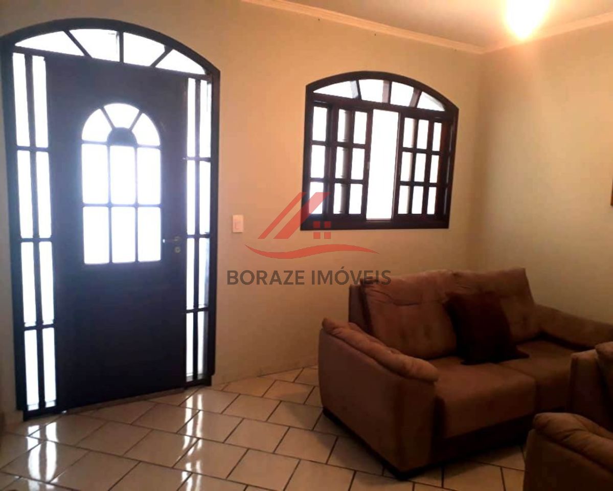 Sobrado com 3 quartos, sendo 1 suíte para venda no Jardim Primavera em Mauá