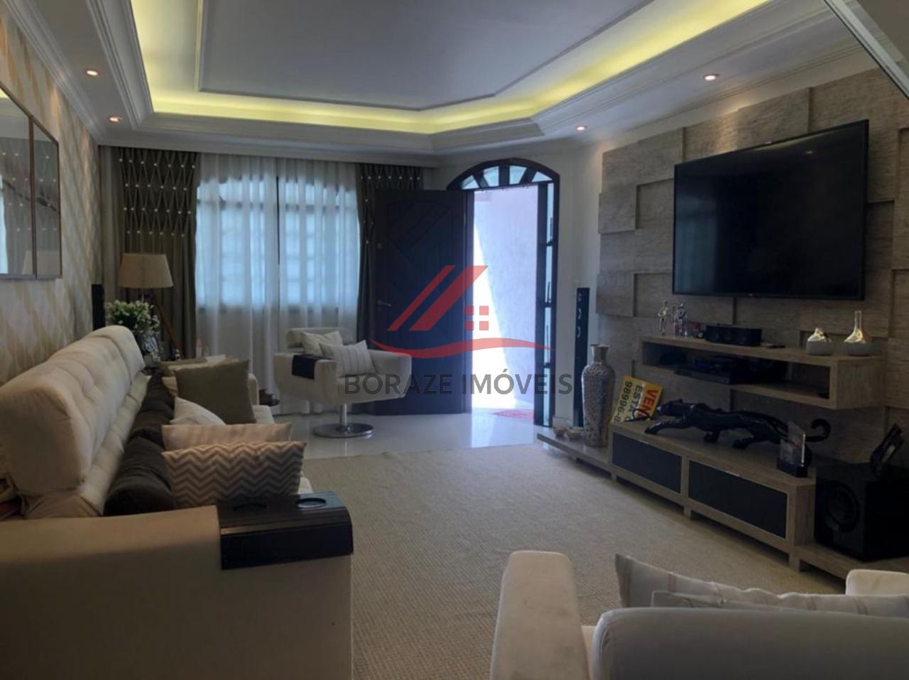 Sobrado com 3 quartos, sendo 1 suíte para venda no Parque Novo Oratório em Santo André