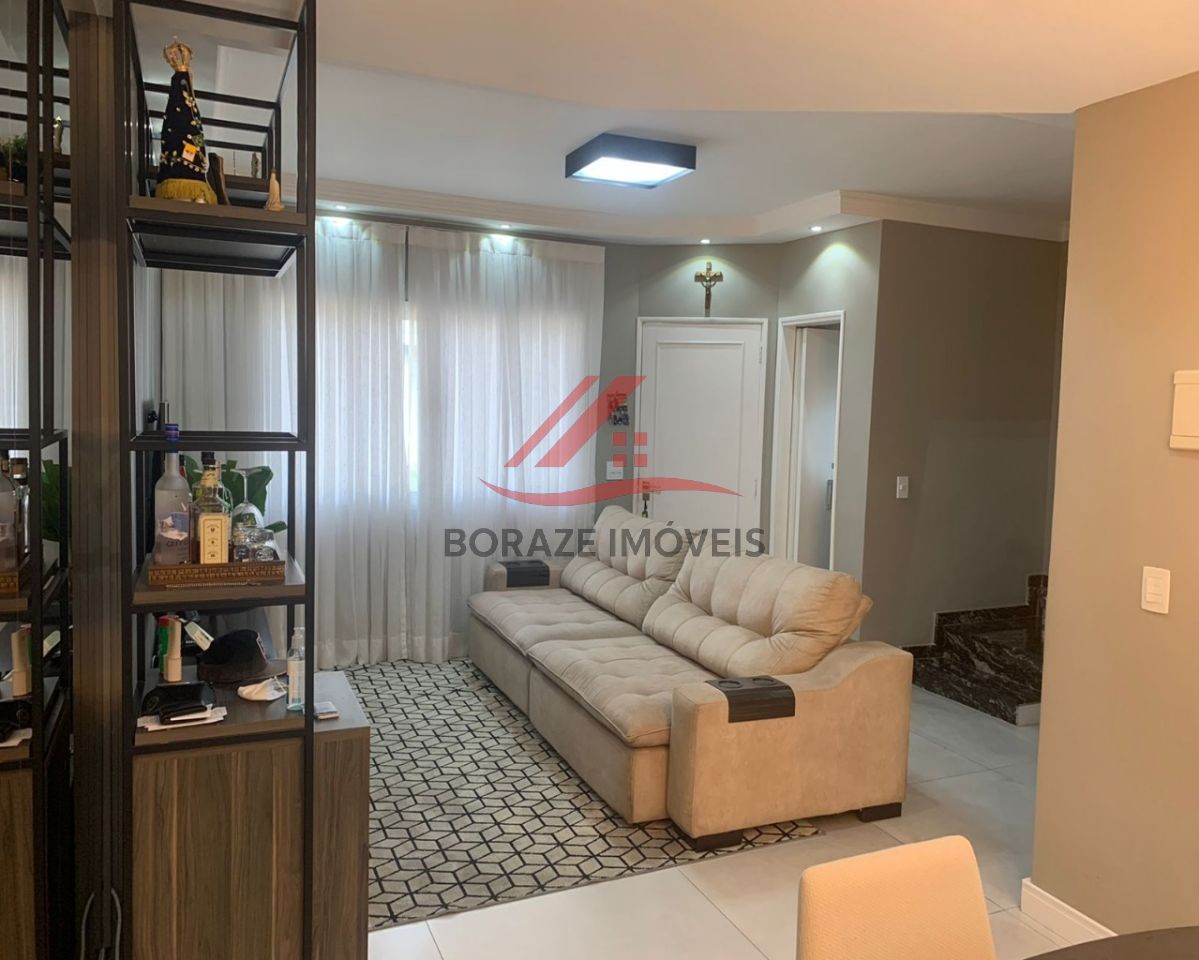 Sobrado com 3 quartos, sendo 1 suíte para venda na Vila Homero Thon em Santo André